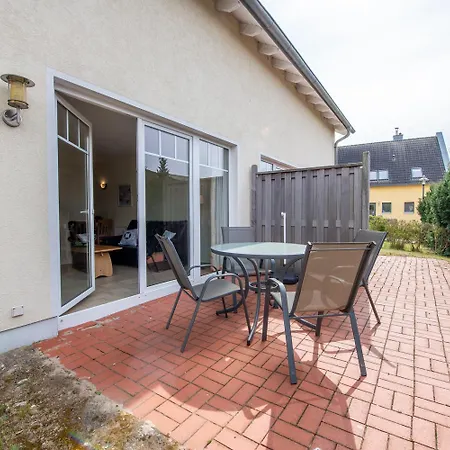 Meeresstrand, App 3 *